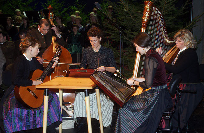 Schwabinger Saitenmusik: Münchner Adventsingen 2007 im Prinzregententheater